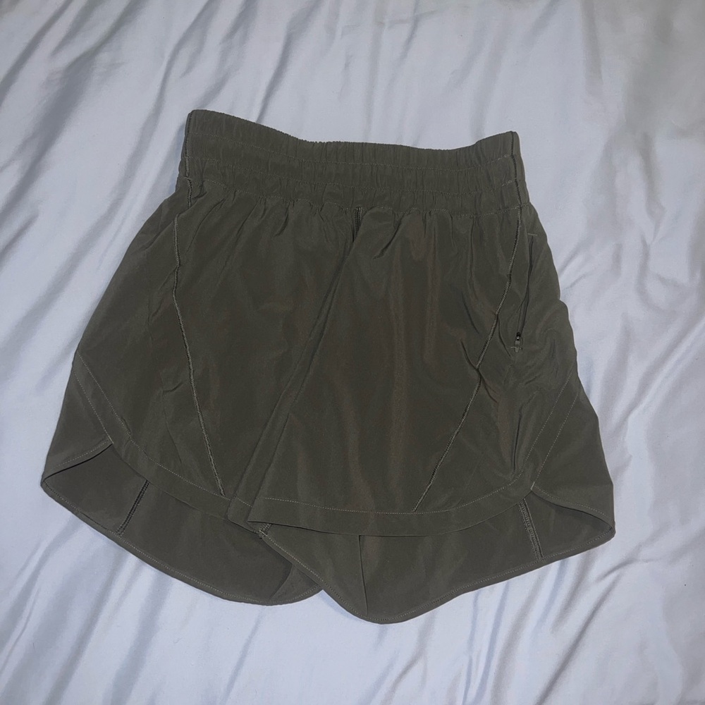 Lululemon track that short